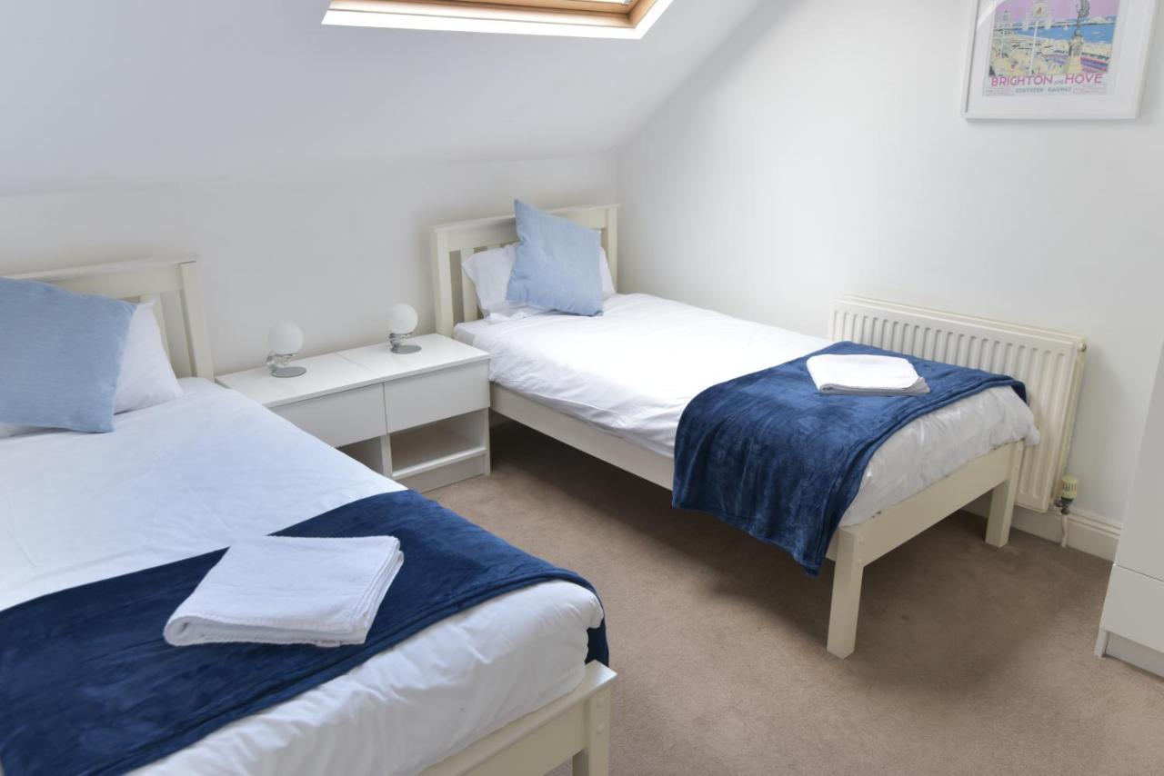 Beach Central With Allocated Parking And Patio Brighton Екстер'єр фото
